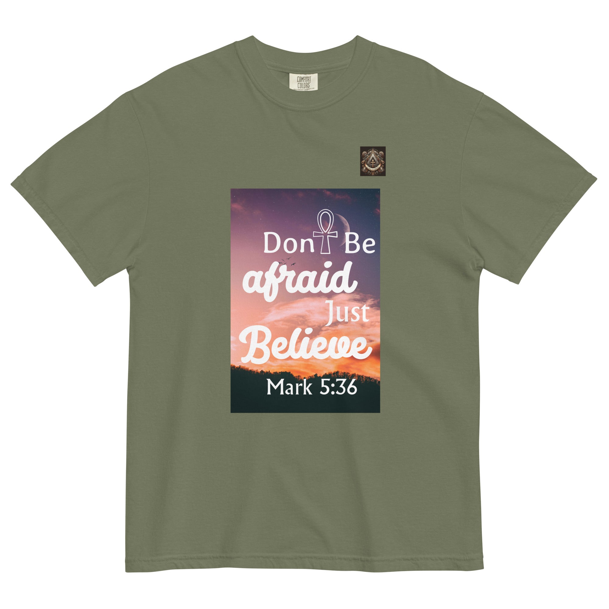 Unisex garment-dyed heavyweight t-shirt