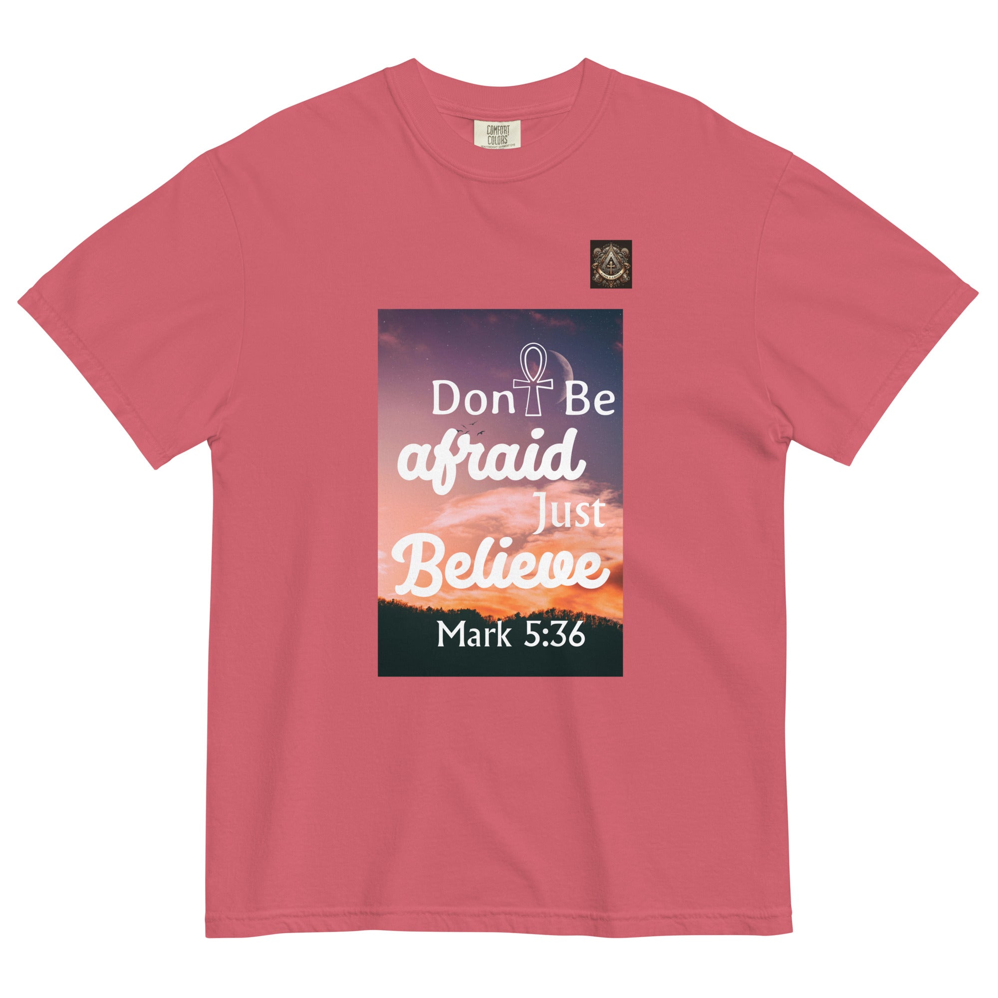 Unisex garment-dyed heavyweight t-shirt